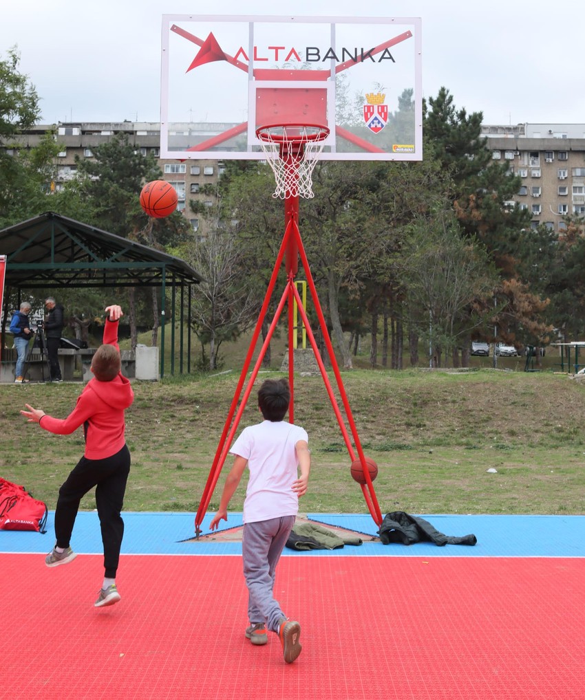 Alta banka: Podrška mladima