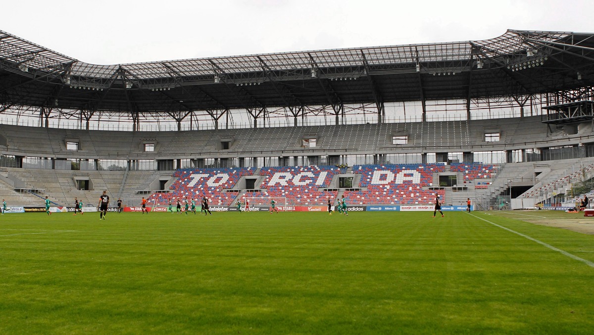 Prokuratura Apelacyjna w Katowicach wszczęła śledztwo w sprawie niedopełnienia obowiązków w zakresie planowania, finansowania i realizacji inwestycji modernizacji Stadion w Zabrzu. Sprawą zajmuje się wydział do spraw przestępczości gospodarczej.