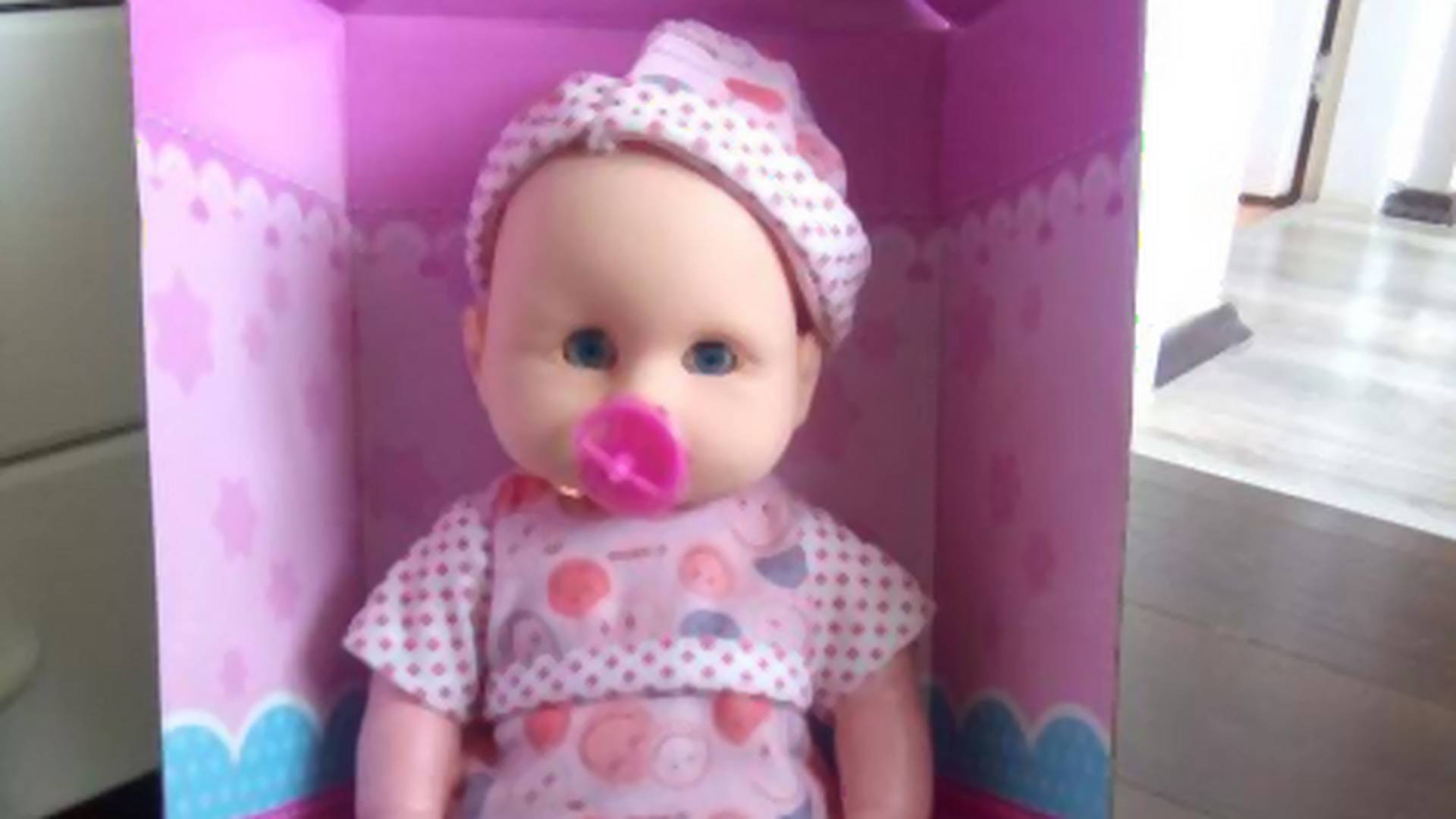 Lutka sa penisom izazvala pometnju na krštenju u Nišu