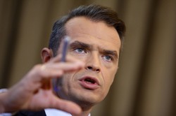 Nowak nie powiedział premierowi o fotoradarach. "Donald przeżył szok"