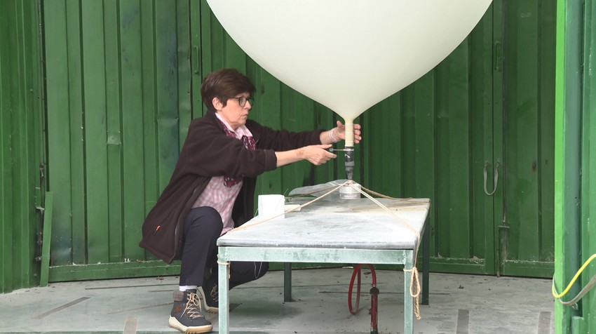 Priprema meteorološkog balona