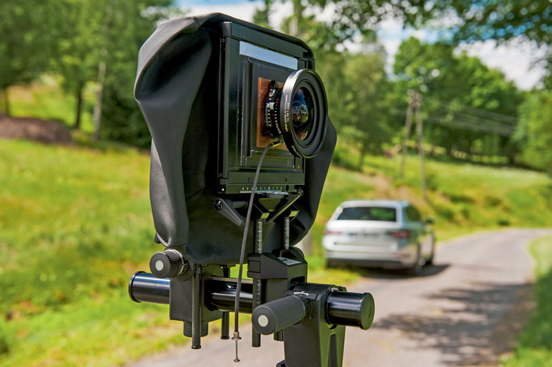 Škoda na służbie u źródeł fotografii - czyli, wypad w plener