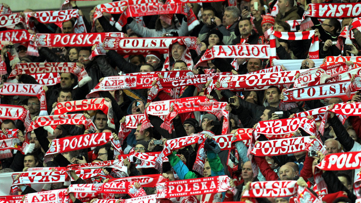 Twoim zdaniem oficjalna piosenka mistrzostw nie zagrzeje naszej reprezentacji do walki podczas Euro 2012? Uważasz, że potrafisz zrobić to lepiej? Czekamy na wasze propozycje przeboju, który zdobędzie serca kibiców i pomoże naszym stanąć na podium.