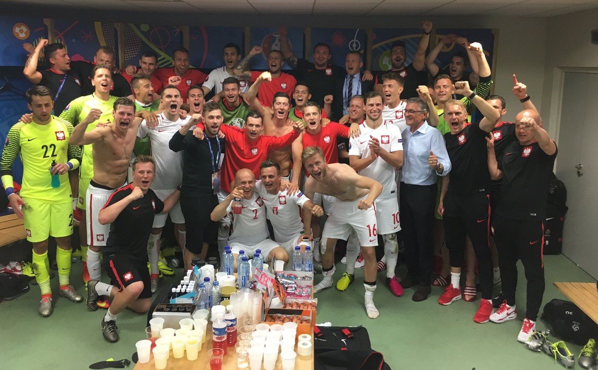 "Mamy to!" Szatnia Polaków po meczu ze Szwajcarią
