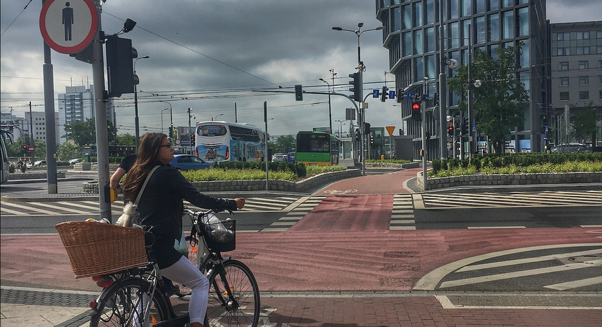 Udział w trwającym do grudnia Badaniu Klimatu Rowerowego 2022 jest możliwy po wejściu na stronę www.rowerowyklimat.pl.