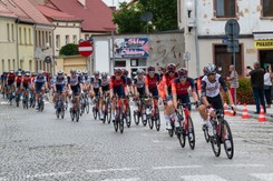 Tour de Pologne. Matej Mohoric pierwszy na mecie w Karpaczu