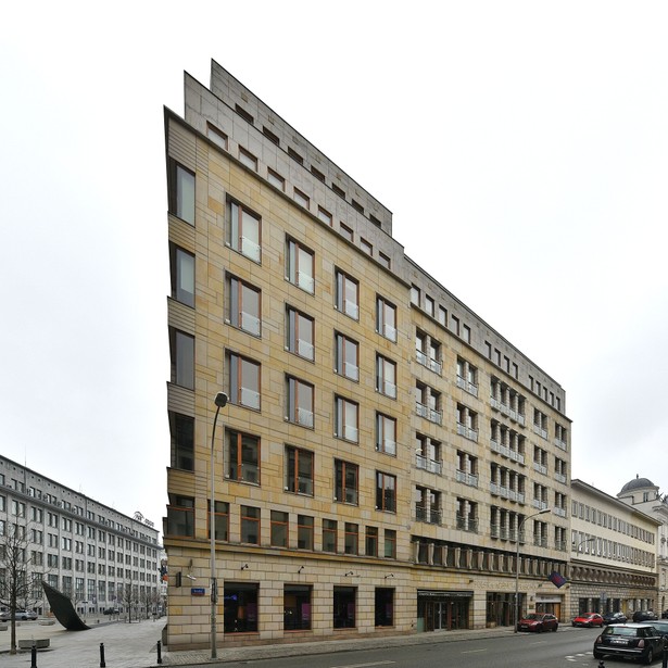 Sidziba PAP, Biurowiec Liberty Corner na rogu ulic Mysiej i Brackiej w Warszawie, Fot. Adrian Grycuk