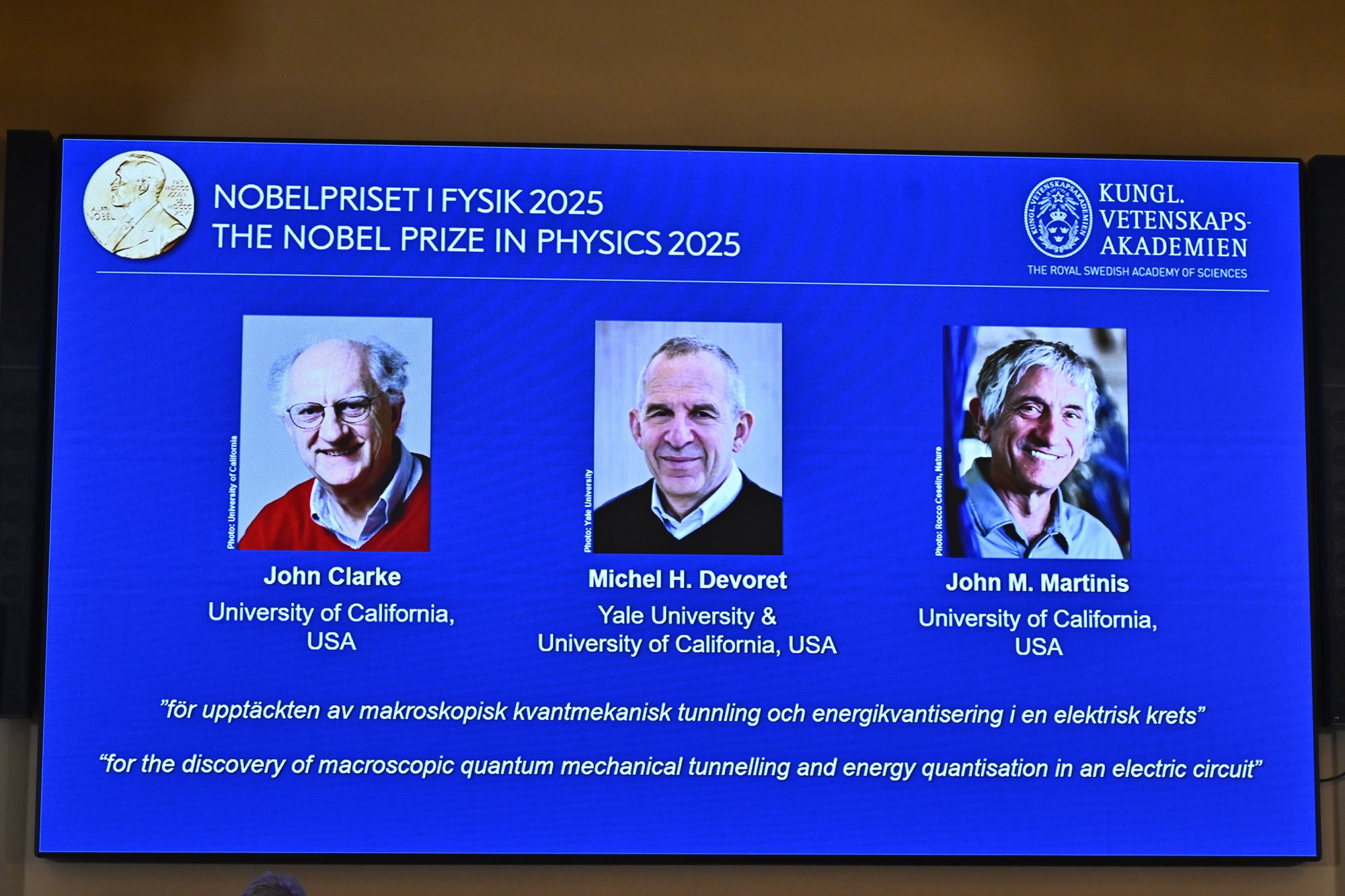 Nobelovu cenu za fyziku za rok 2025 získali spoločne John Clarke, Michel Devoret a John Martinis.