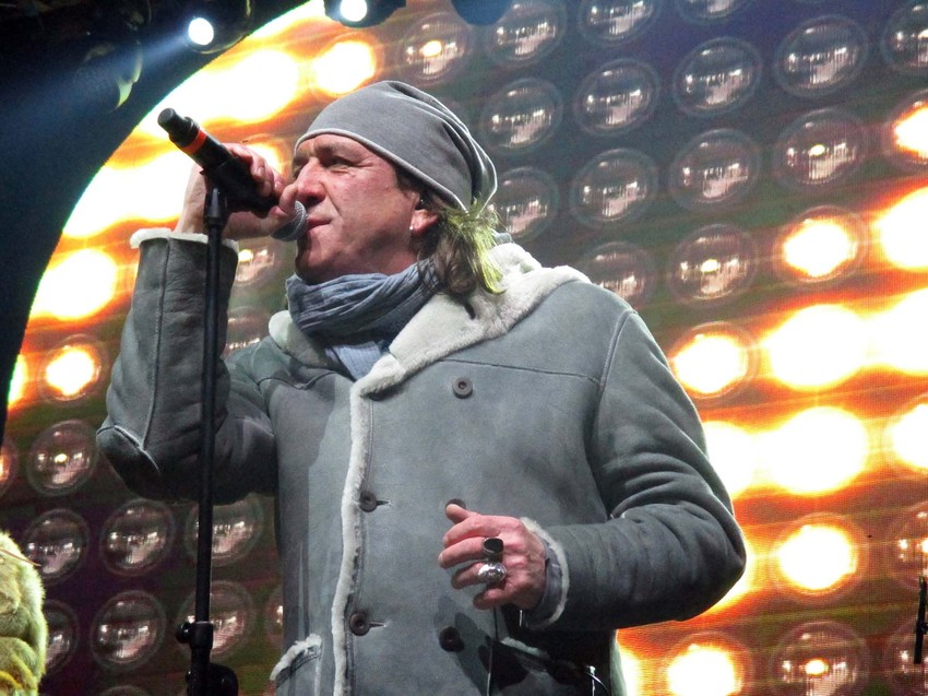 Mladen Vojicic Tifa pustio suzu na koncertu u Nisu