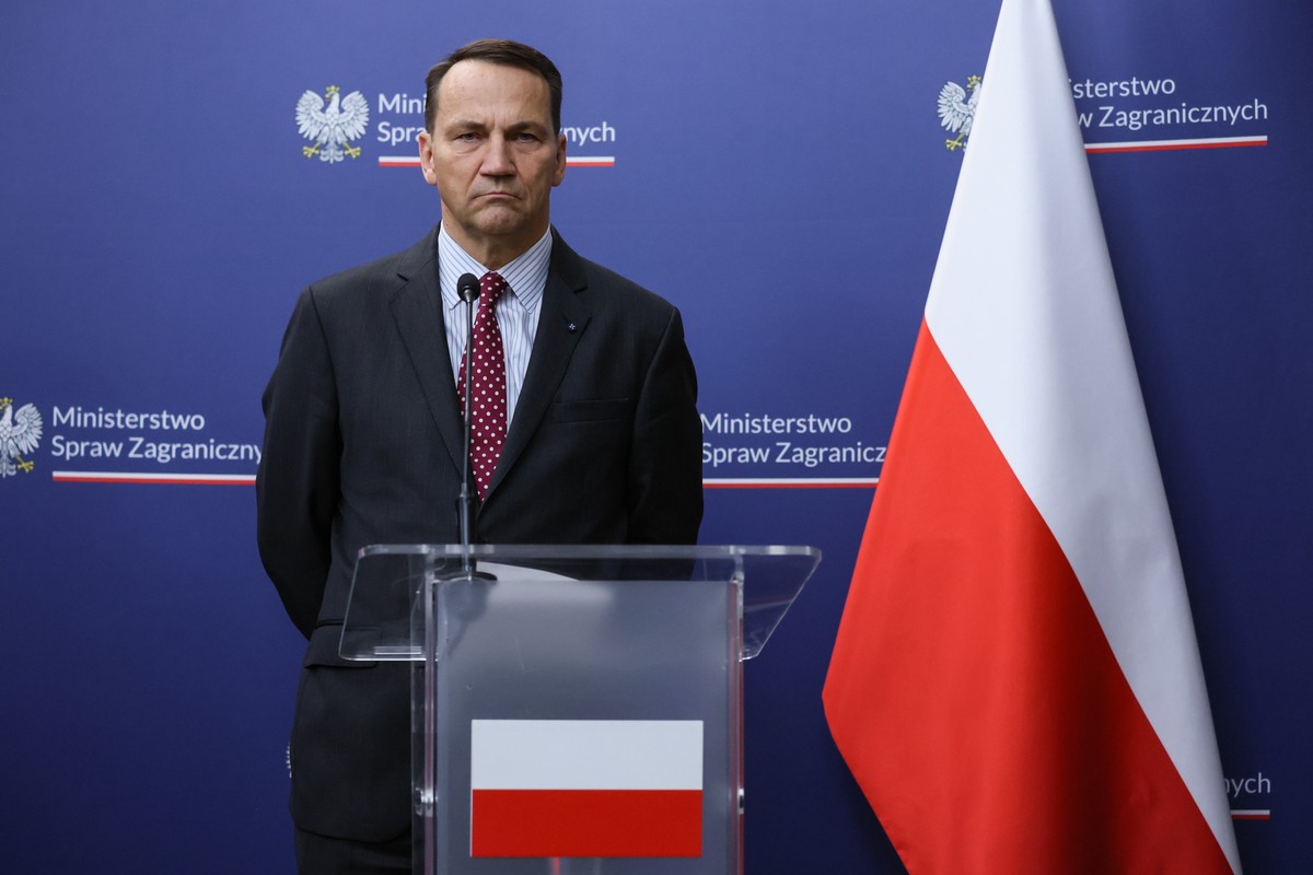 Blinken w Warszawie o pociskach. Sikorski w Kijowie o Wołyniu