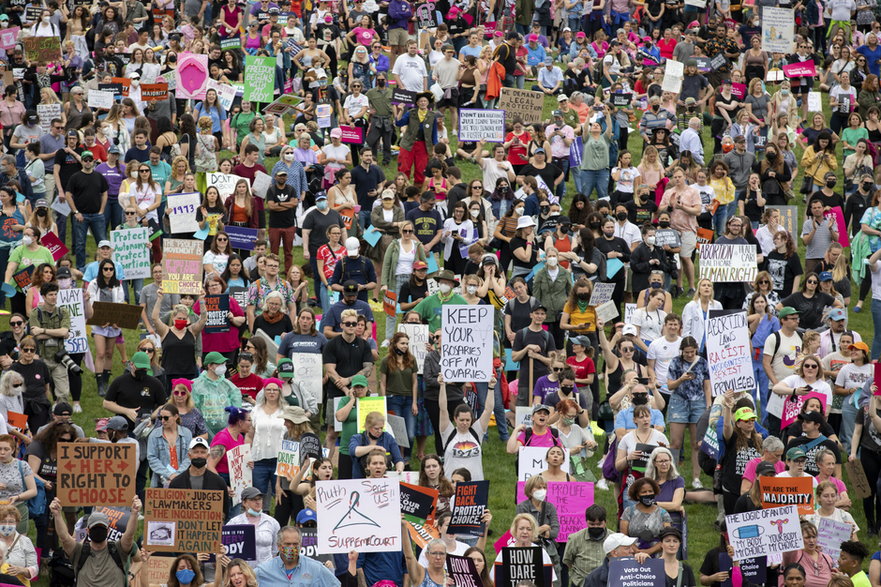 Protesty kobiet w USA przeciwko ograniczeniu prawa do aborcji.