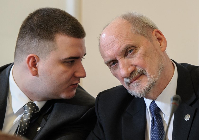 Antoni Macierewicz i Bartłomiej Misiewicz