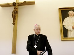 Arcybiskup Michalik mocnym kandydatem