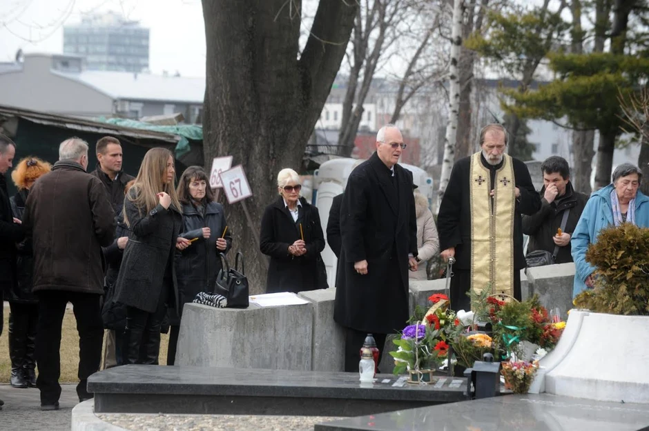 Miki je sahranjen u Aleji zaslužnih građana
