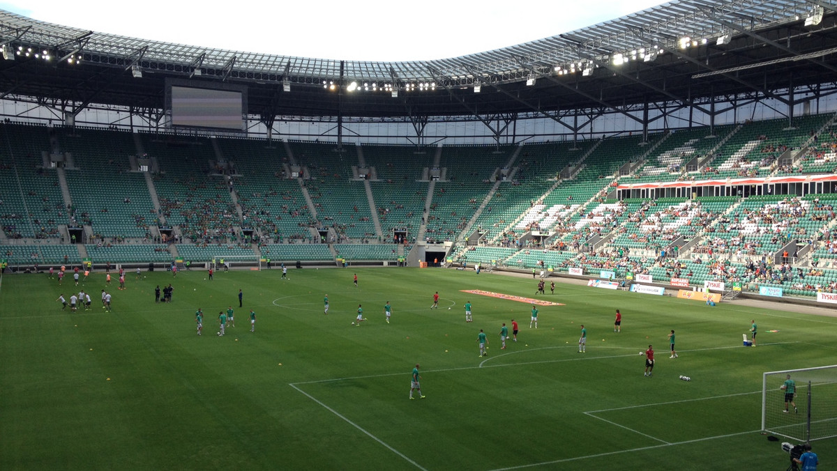 Ruszyła sprzedaż karnetów na wiosenne mecze Śląska Wrocław rozgrywane na Stadionie Miejskim. Władze klubu przedstawiły też nowe atrakcje, jakie już od najbliższego spotkania będą czekać na fanów WKS-u na trybunach.