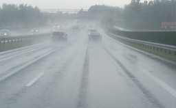 imgw ostrzega przed niebezpiecznymi zjawiskami. to czeka wiele regionó