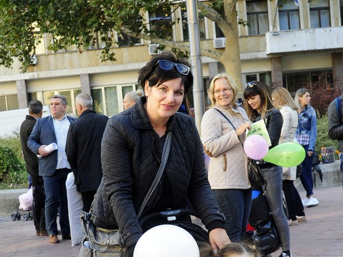 Danijela na skupu Mame su zakon