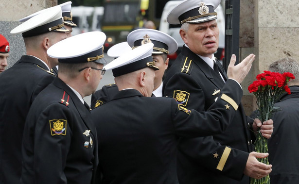 W Rosji odbył się pogrzeb 14 marynarzy, którzy zginęli w pożarze na okręcie podwodnym