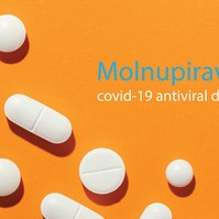 Molnupiravir: oltás nélkül is csökkenti a kórházba kerülés esélyét