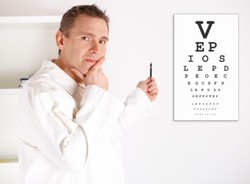 Okuliści ostrzegają przed hucznym sylwestrem