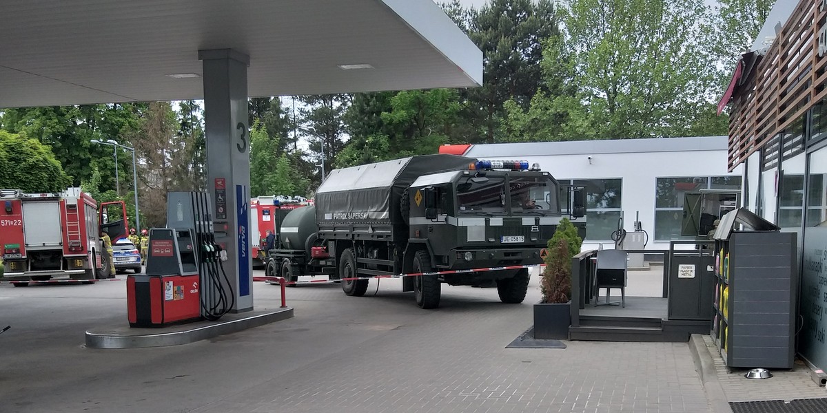 Pijany mężczyzna przyjechał zatankować auto. W samochodzie ukrywał...