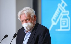 Prof. Horban: Amantadyna nie działa na chorych na koronawirusa