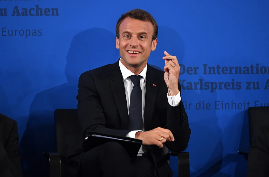 Macron zgadza się z Trumpem - podstawą rozwoju państwa mają być nowe miejsca pracy.