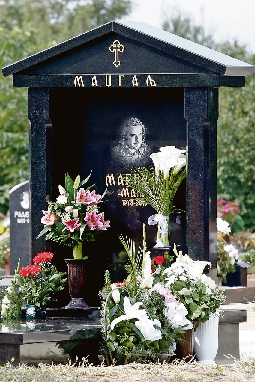 Porodica je postavila spomenik 