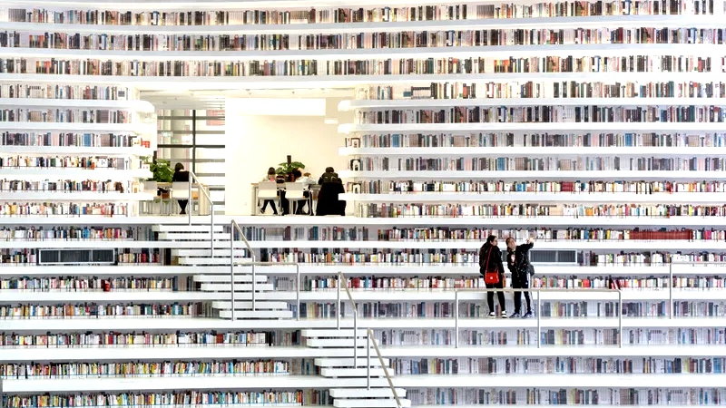 Futurystyczna Biblioteka w Tianjin, Chiny