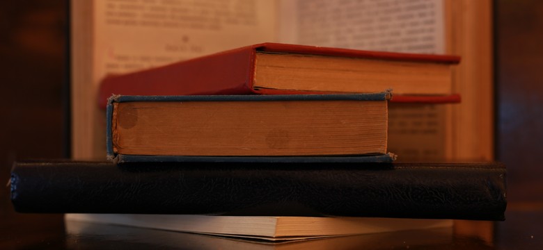 Arcydzieła polskiej literatury. Dopasuj książkę do autora. 20/20 tylko dla wytrawnych czytelników