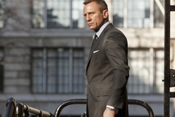 James Bond 007 Daniel Craig Skyfall