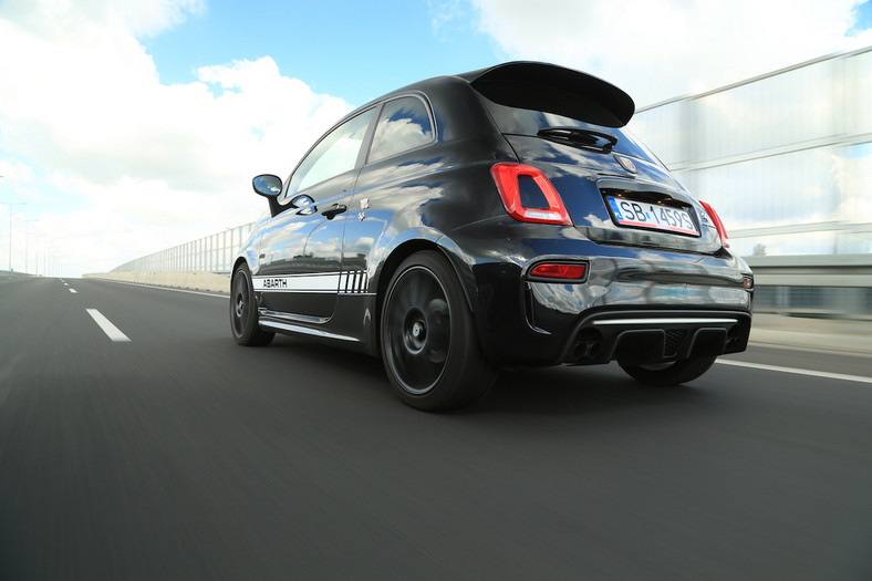 Abarth 595 Competizione