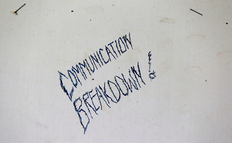 Napis wykonany na ścianie jego domu przez Kurta Cobaina