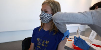 Od jutra ruszają zapisy na szczepienia dzieci od 12. roku życia. Jak się zapisać?