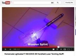 Miecz świetlny domowej roboty. Zabawka dla dużych chłopców [WIDEO]