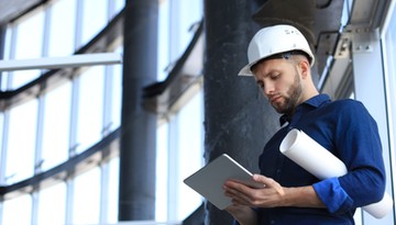 Mniej pozwoleń, prostsze procedury i „żółta kartka” dla inwestorów. Sejm uchwalił nowelę prawa budowlanego