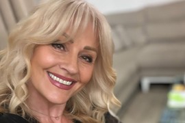 RECEPT SLAVICE ROKVIĆ za čaj protiv nesanice: Odličan je i za PROLEĆNI DETOKS, a ima očaravajuću boju i aromu