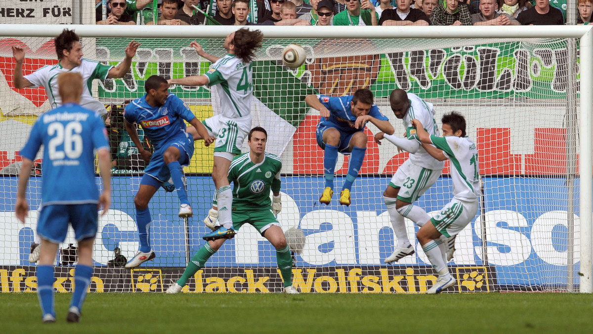 W spotkaniu 29. kolejki niemieckiej Bundesligi, VfL Wolfsburg pokonał na własnym boisku 1899 Hoffenheim 4:0. Bohaterem meczu został Edin Dzeko, który zdobył dwie bramki i zaliczył asystę