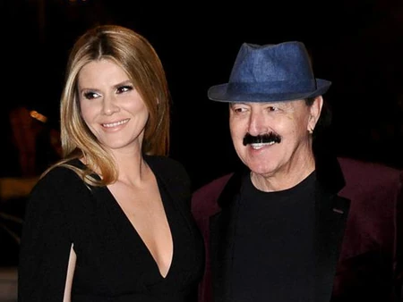 Melina, Haris