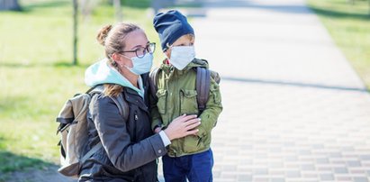 Konferencja ws. obostrzeń. Co z obowiązkiem noszenia maseczek?