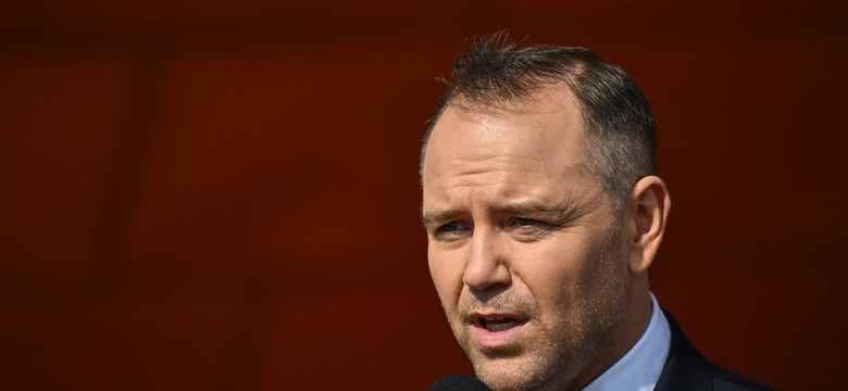 Dodatkowe tysiąc zł miesięcznie dla rodziny. Prezydent Nawrocki złożył podpis
