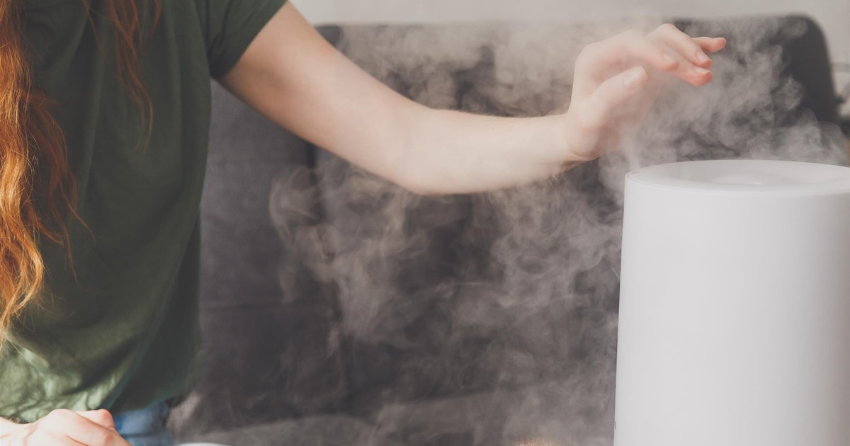 Ten nawilżacz powietrza zapewnia ekstremalną wydajność i moc. Sterujesz nim za pomocą smartfona