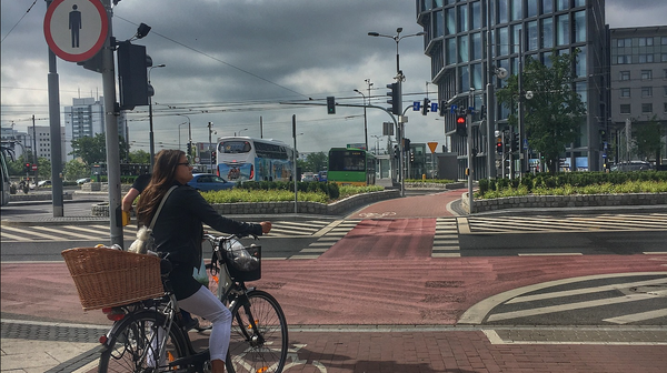 Udział w trwającym do grudnia Badaniu Klimatu Rowerowego 2022 jest możliwy po wejściu na stronę www.rowerowyklimat.pl.
