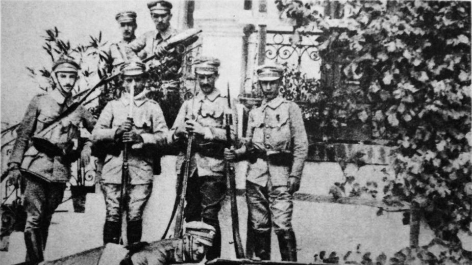 Ułańska siódemka Kompanii Kadrowej, sierpień 1914 roku (domena publiczna)