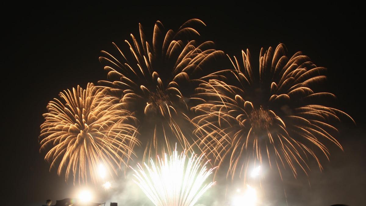 nowy rok korea północna pjongjang stolica fajerwerki