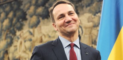 Sikorski zapracował na swoje odejście!