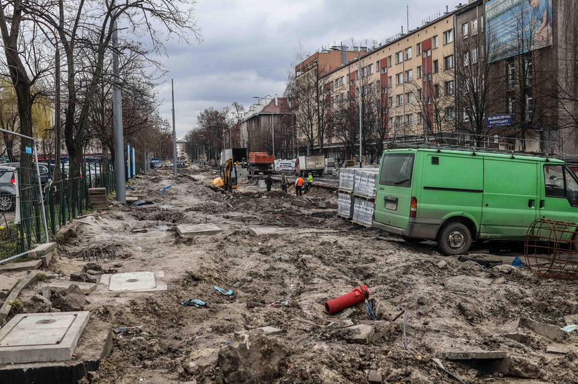 Olbrzymie utrudnienia na ul. Królewskiej! Rozpoczął się kolejny etap remontu trasy do Bronowic