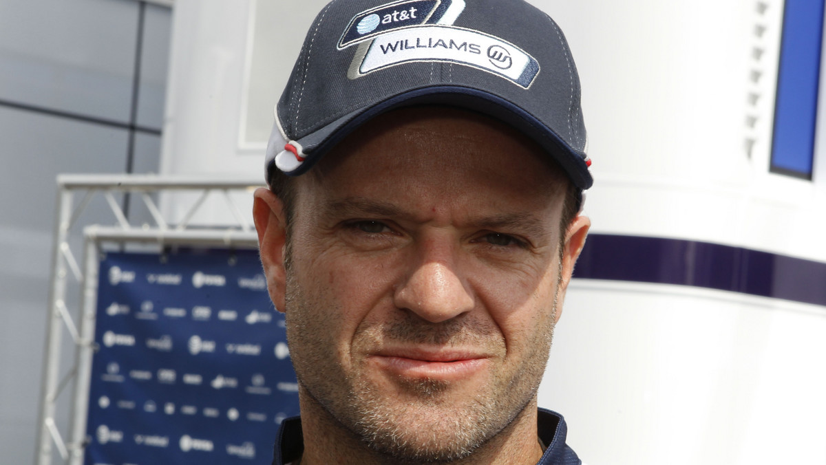 Rubens Barrichello zaprzeczył, że miał zamiar powrócić do Formuły 1 na ostatni wyścig sezonu i zakończyć tegoroczne zmagania w barwach zespołu Caterhama.