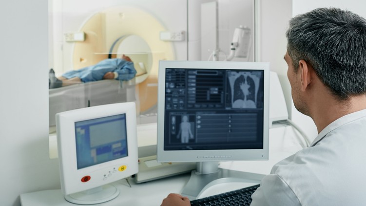 CT, MR, röntgen ultrahang képalkotó vizsgálat