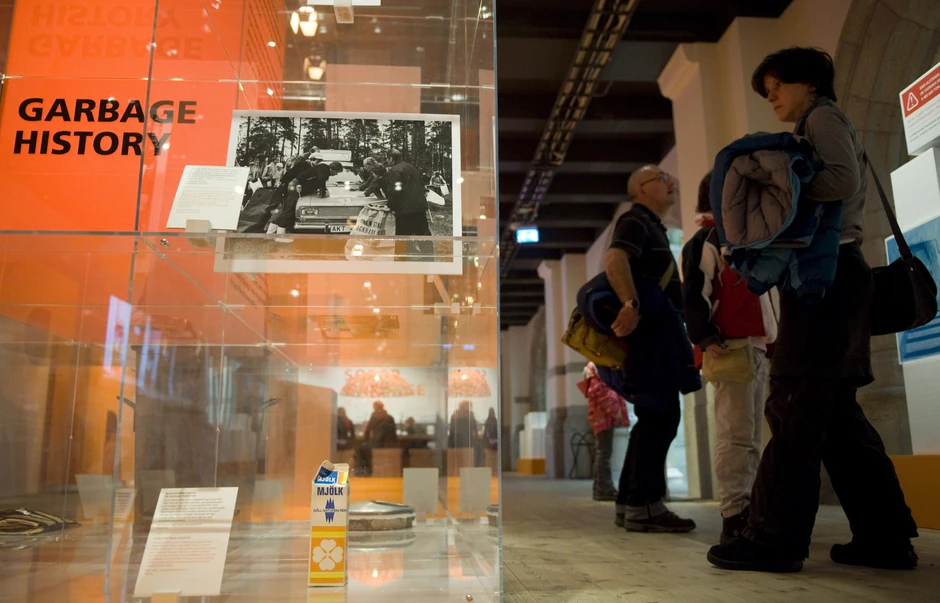 Sa jedne izložbe u Švedskoj posvećenoj recikliranju otpada